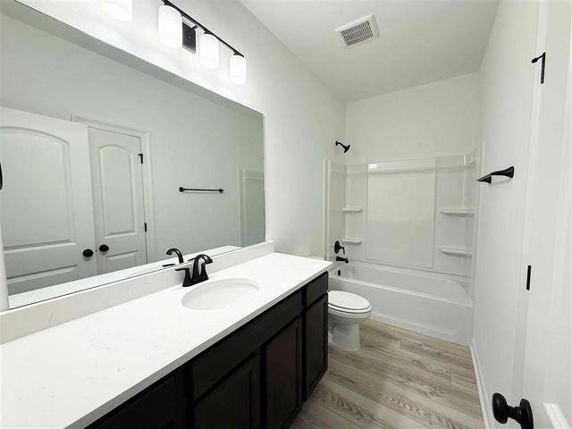 389 TIFFANY DAWN Loop, Sulphur, LA 70665