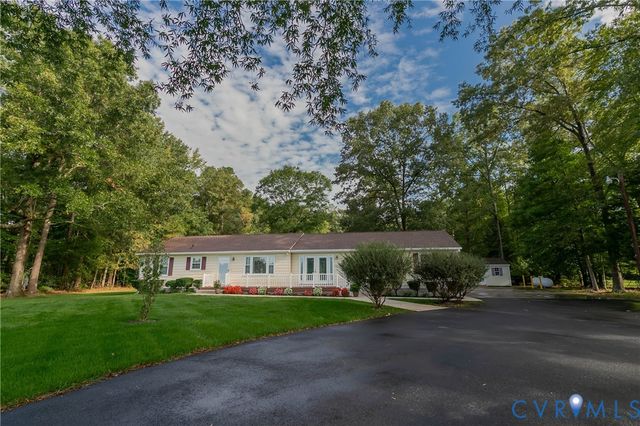 7384 Chestnut Church Rd, Mechanicsville, VA 23116