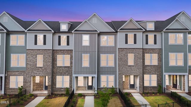 129 Broadway Street, Knightdale, NC 27545