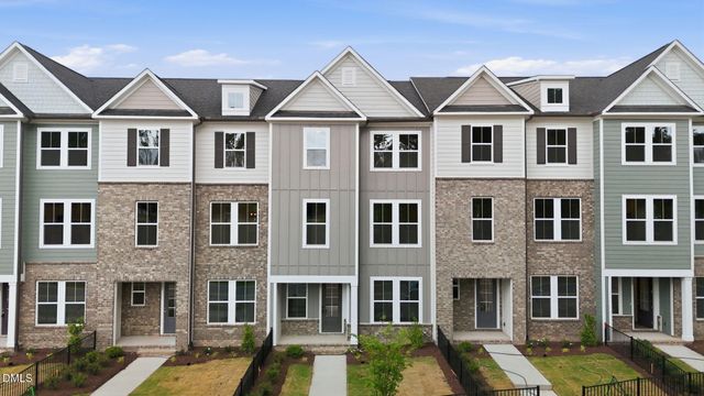 129 Broadway Street, Knightdale, NC 27545