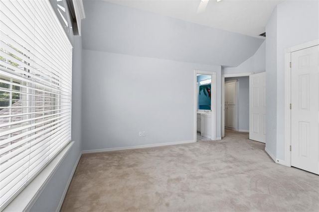 617 W Riverwalk Court, Norman, OK 73072