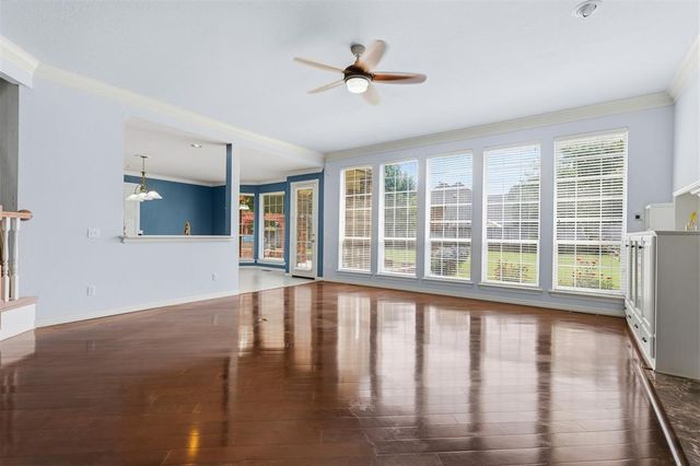 617 W Riverwalk Court, Norman, OK 73072