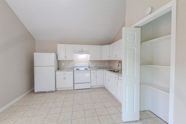3515 Mattingham Drive, Houston, TX 77066