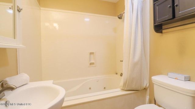 403 Beverly Drive, Biloxi, MS 39530