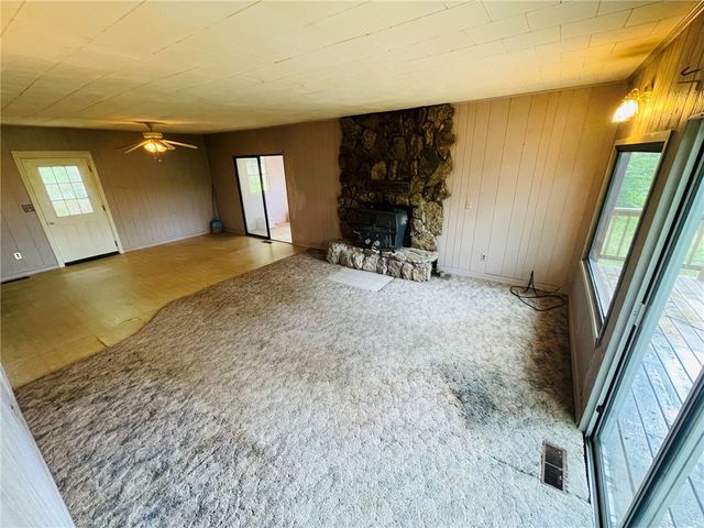 1839 Bunch Springs Road, Berryville, AR 72616