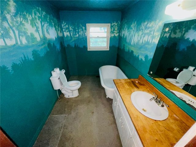 1839 Bunch Springs Road, Berryville, AR 72616