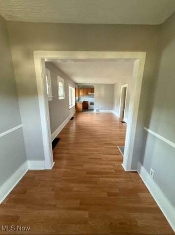 359 Booth Avenue, Akron, OH 44305