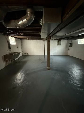 359 Booth Avenue, Akron, OH 44305