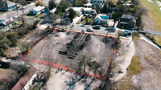 1619 W Travis St, San Antonio, TX 78207