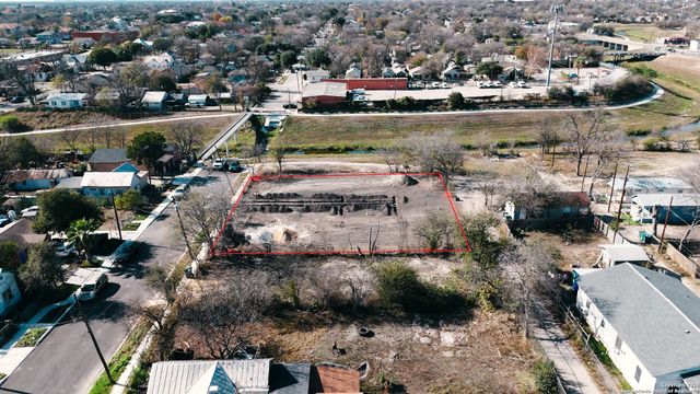 1619 W Travis St, San Antonio, TX 78207