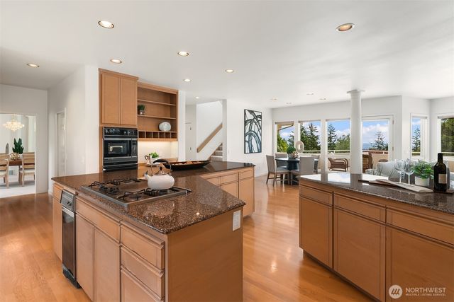 5414 154th Avenue SE, Bellevue, WA 98006