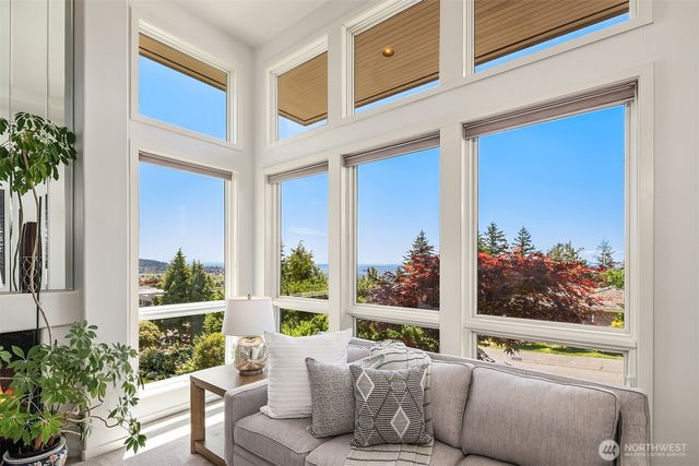 5414 154th Avenue SE, Bellevue, WA 98006