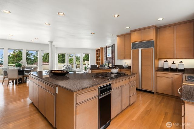 5414 154th Avenue SE, Bellevue, WA 98006