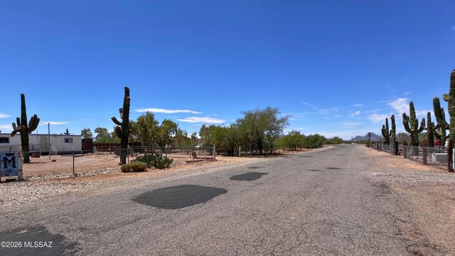 17625 W Oatman Road, Marana, AZ 85653