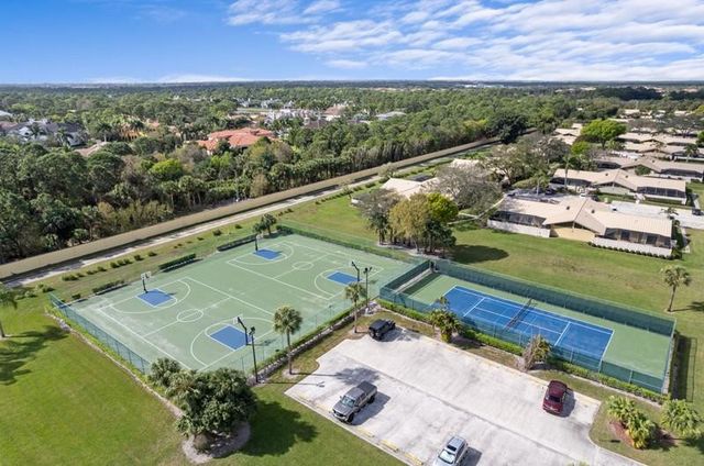 12816 Woodmill Drive, Palm Beach Gardens, FL 33418