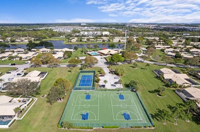 12816 Woodmill Drive, Palm Beach Gardens, FL 33418