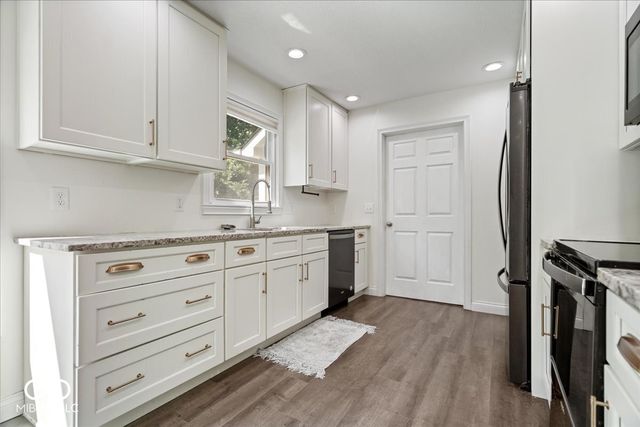 317 McClure Boulevard, Mooresville, IN 46158
