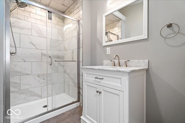 317 McClure Boulevard, Mooresville, IN 46158