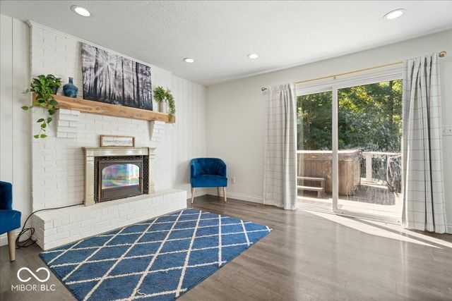 317 McClure Boulevard, Mooresville, IN 46158