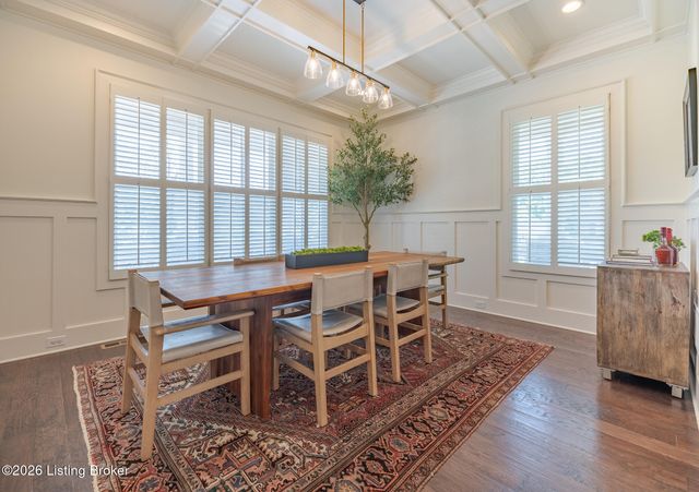 7101 Graf Springs Dr, Louisville, KY 40241