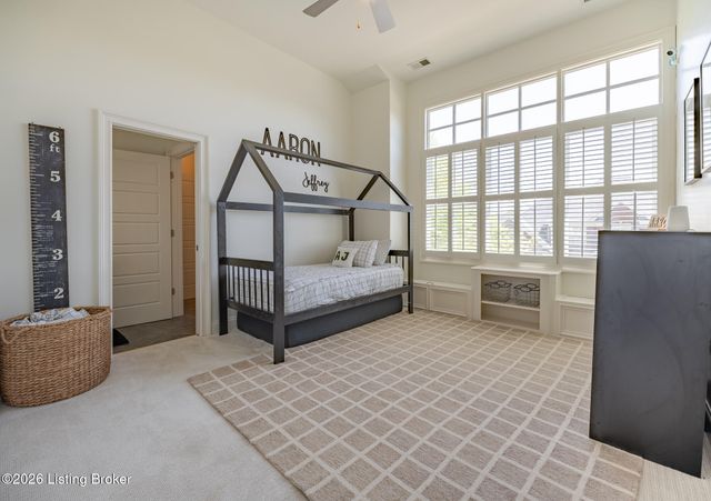 7101 Graf Springs Dr, Louisville, KY 40241
