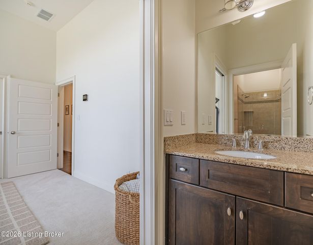 7101 Graf Springs Dr, Louisville, KY 40241