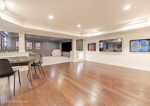 7101 Graf Springs Dr, Louisville, KY 40241