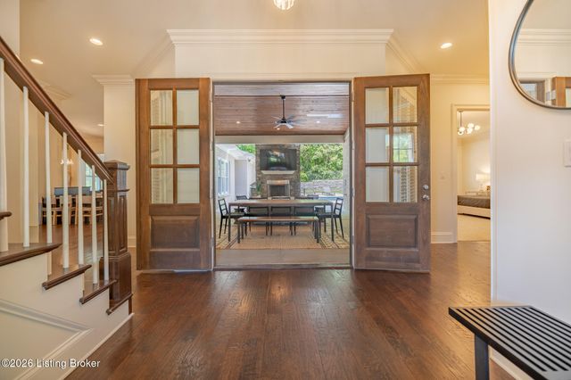 7101 Graf Springs Dr, Louisville, KY 40241