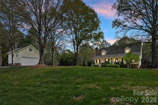 189 Fea Lane, Iron Station, NC 28080