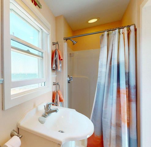 421 Commercial Street UNIT F, Provincetown, MA 02657