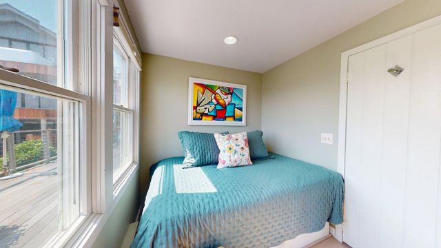 421 Commercial Street UNIT F, Provincetown, MA 02657