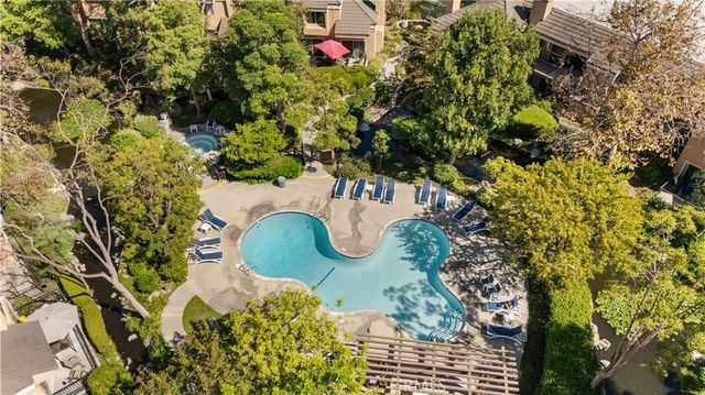 16911 Eastlake Lane, Huntington Beach, CA 92647