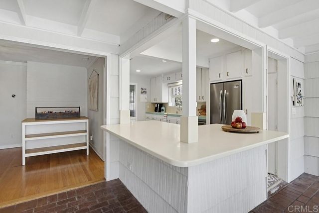 8917 Lemon Avenue, La Mesa, CA 91941