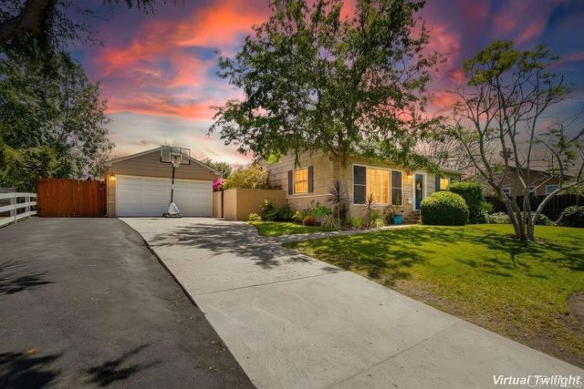 8917 Lemon Avenue, La Mesa, CA 91941