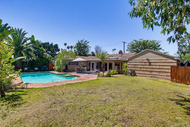 8917 Lemon Avenue, La Mesa, CA 91941