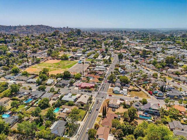 8917 Lemon Avenue, La Mesa, CA 91941