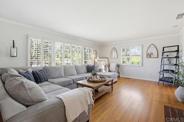 8917 Lemon Avenue, La Mesa, CA 91941