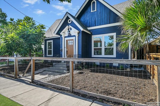 1218 HAYS ST, San Antonio, TX 78202