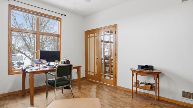 31 Deer Point Trail, Madison, WI 53719