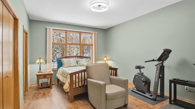 31 Deer Point Trail, Madison, WI 53719