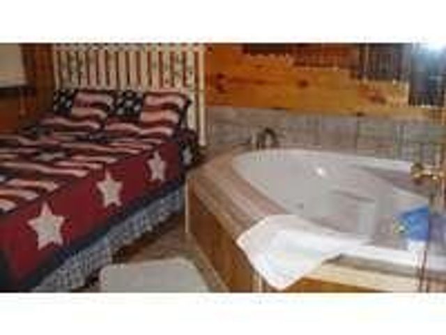 55 Debbie Lane, Slade, KY 40376