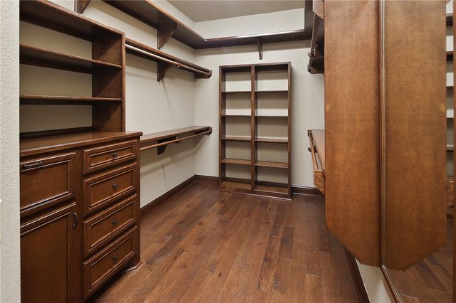 10682 Commonwealth Drive, Iola, TX 77861