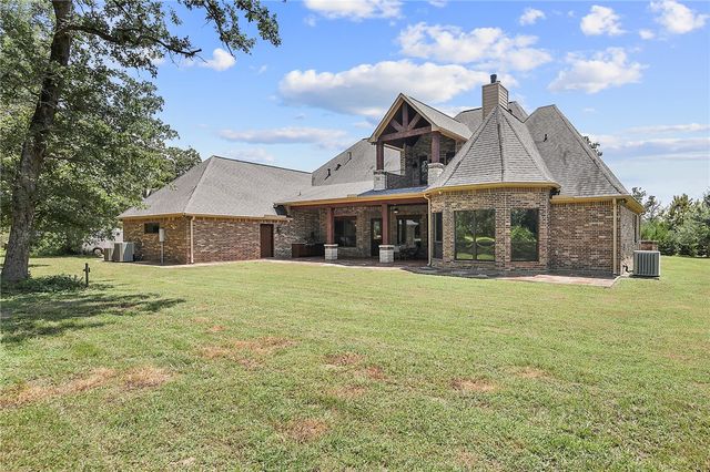 10682 Commonwealth Drive, Iola, TX 77861