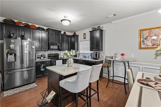 409 Hyder Court, Mcdonough, GA 30253