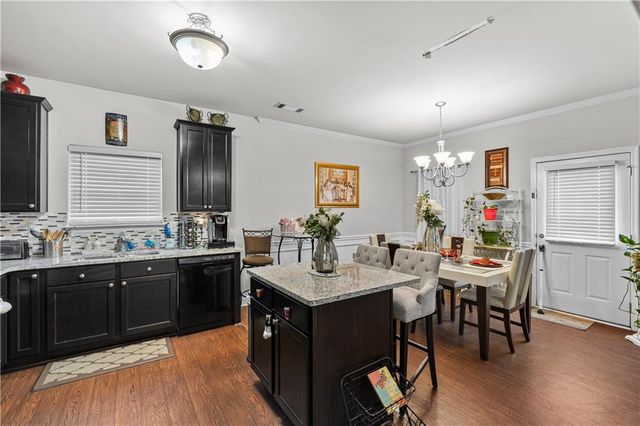 409 Hyder Court, Mcdonough, GA 30253