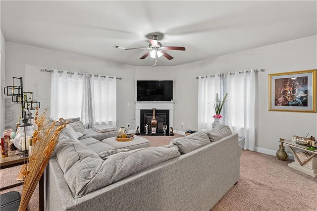 409 Hyder Court, Mcdonough, GA 30253