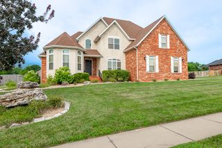 1804 North Patriot Drive, Ozark, MO 65721