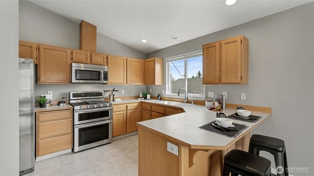 132 76th Place SW, Everett, WA 98203