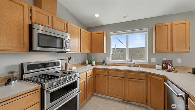 132 76th Place SW, Everett, WA 98203