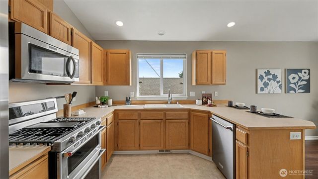 132 76th Place SW, Everett, WA 98203